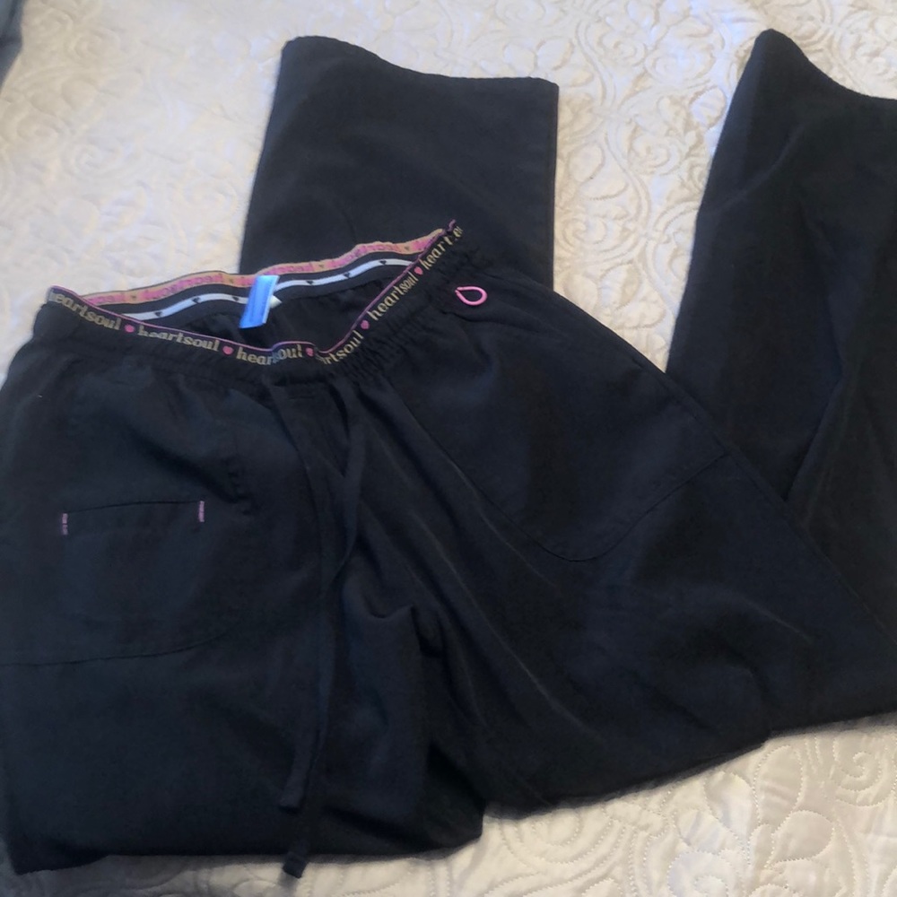 ❤️HeartSoul❤️ scrub pants
